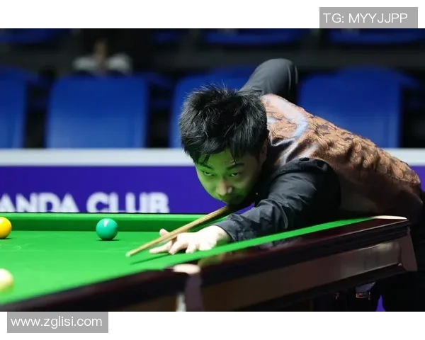 18岁天才挑战丹尼斯的巅峰对决谁将成为新一代的棋坛霸主